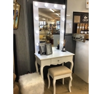 Hollywood Dressing Table & Mirror Set